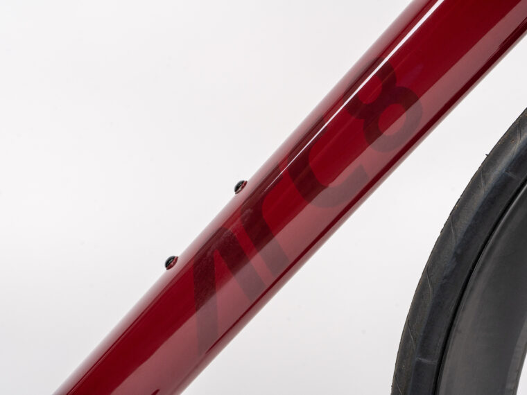 25 ARC8 Escapee DB Weinrot 57 5
