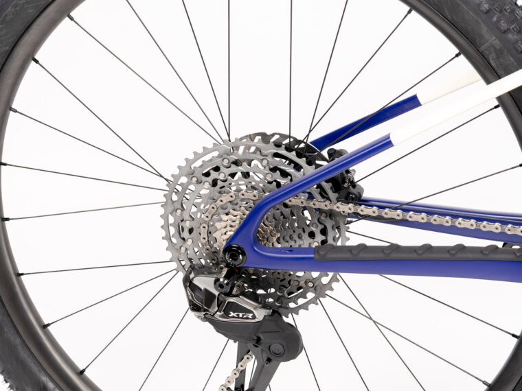 25 ARC8 Evolve FS Violett Shimano XTR Di2 M 03
