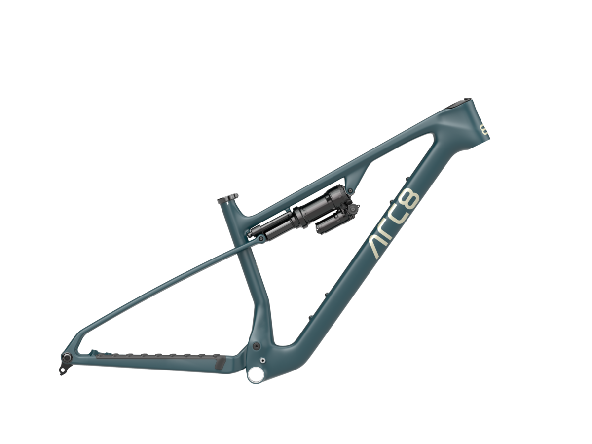 24 essential II frame petrol