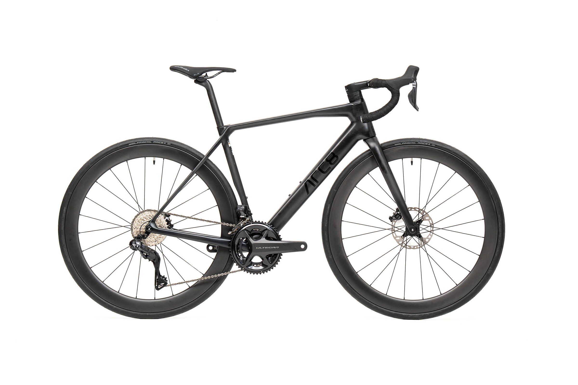 ESCAPEE MY24 pure black Ultegra Di2