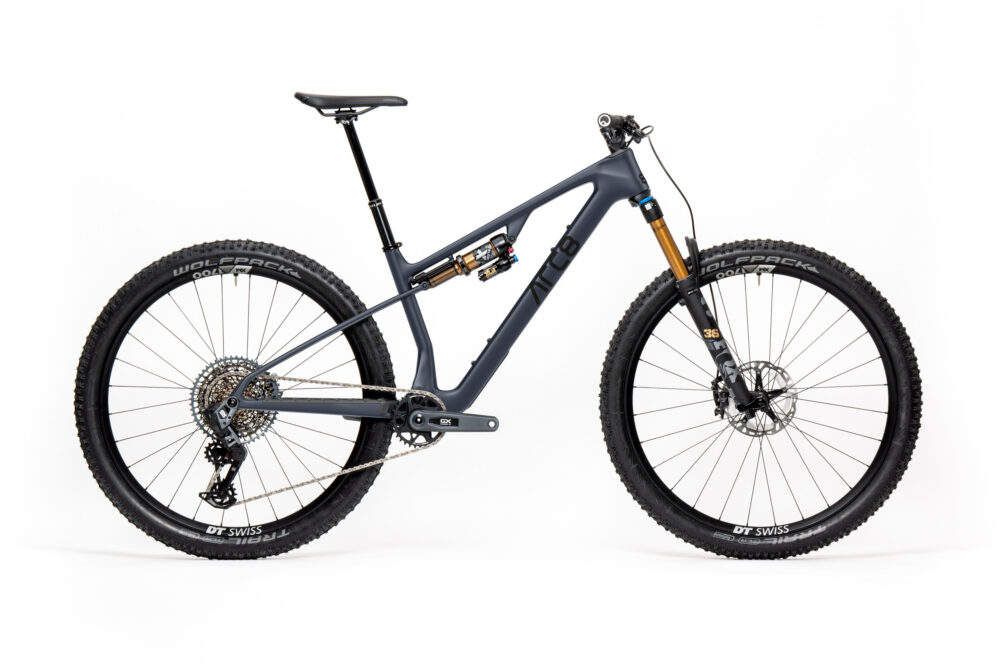 ESSENTIAL2 MY26 graphit grey MX