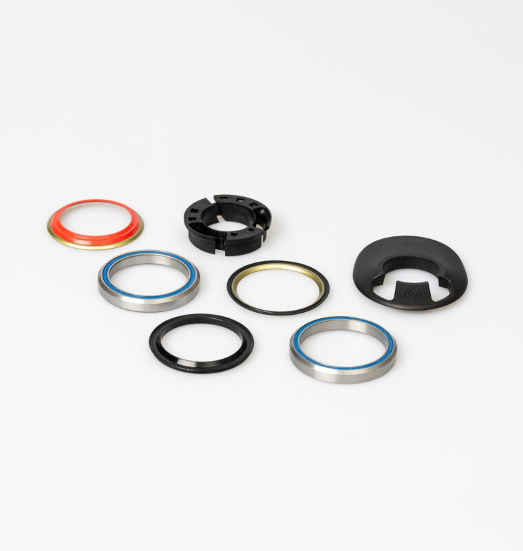 ARC8 parts headset extra1 00048