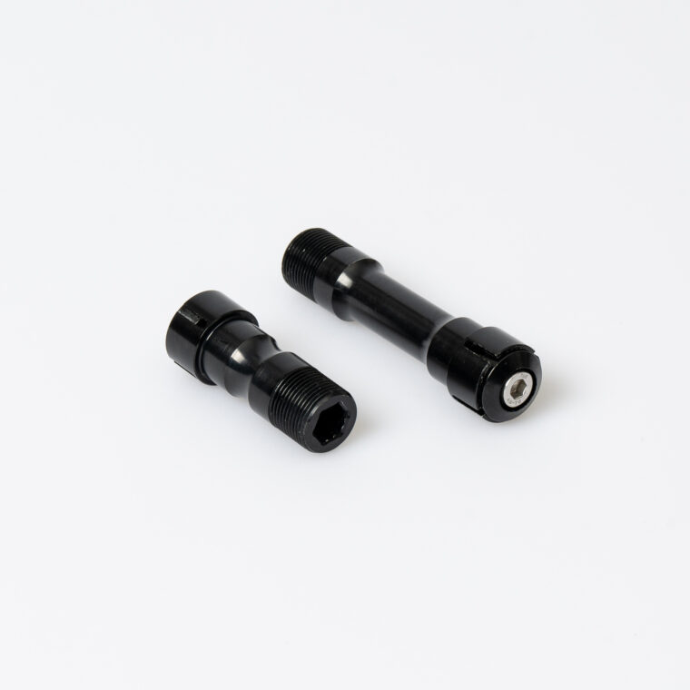 ARC8 parts suspensionpivotaxle extra1 00161