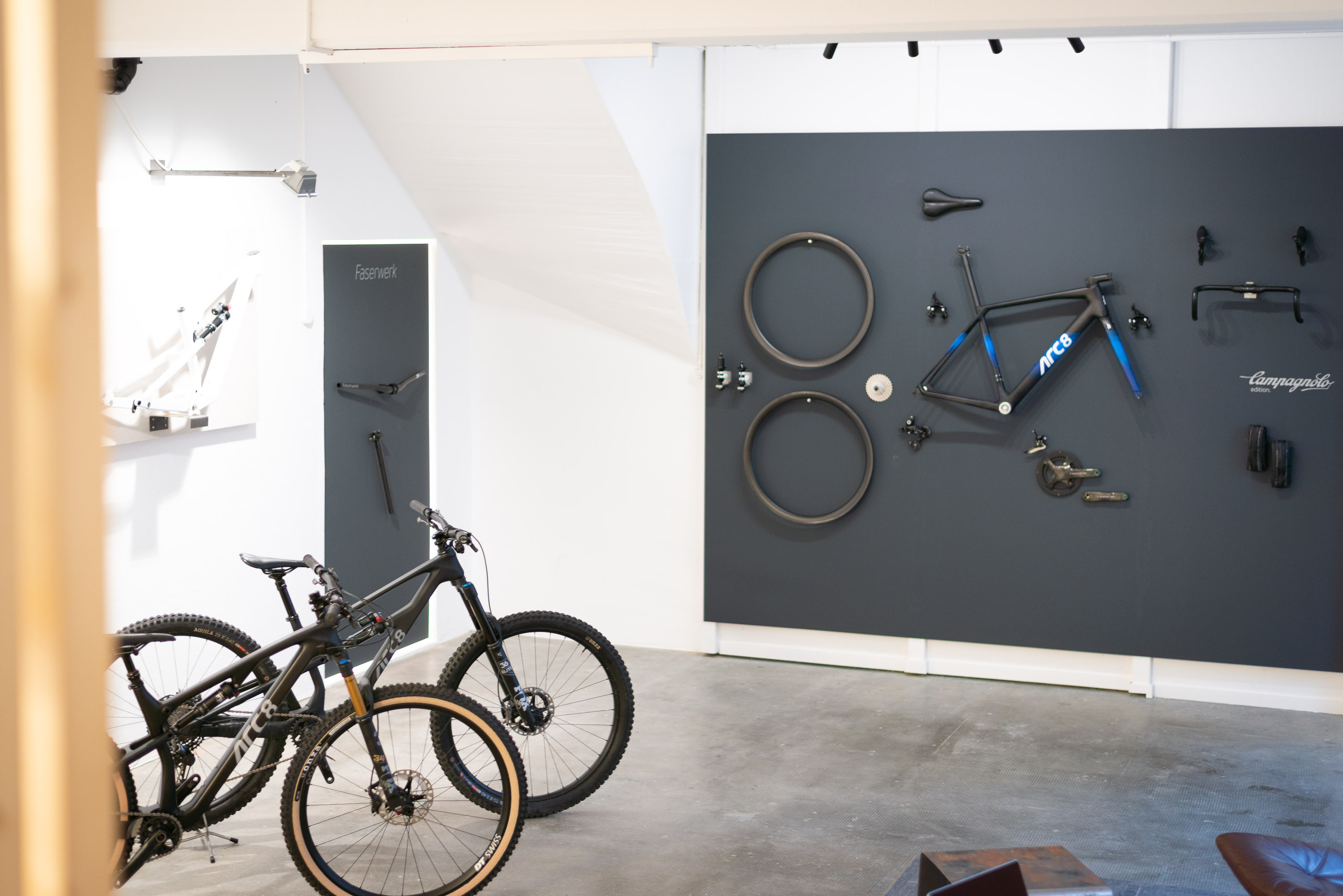 Showroom 1