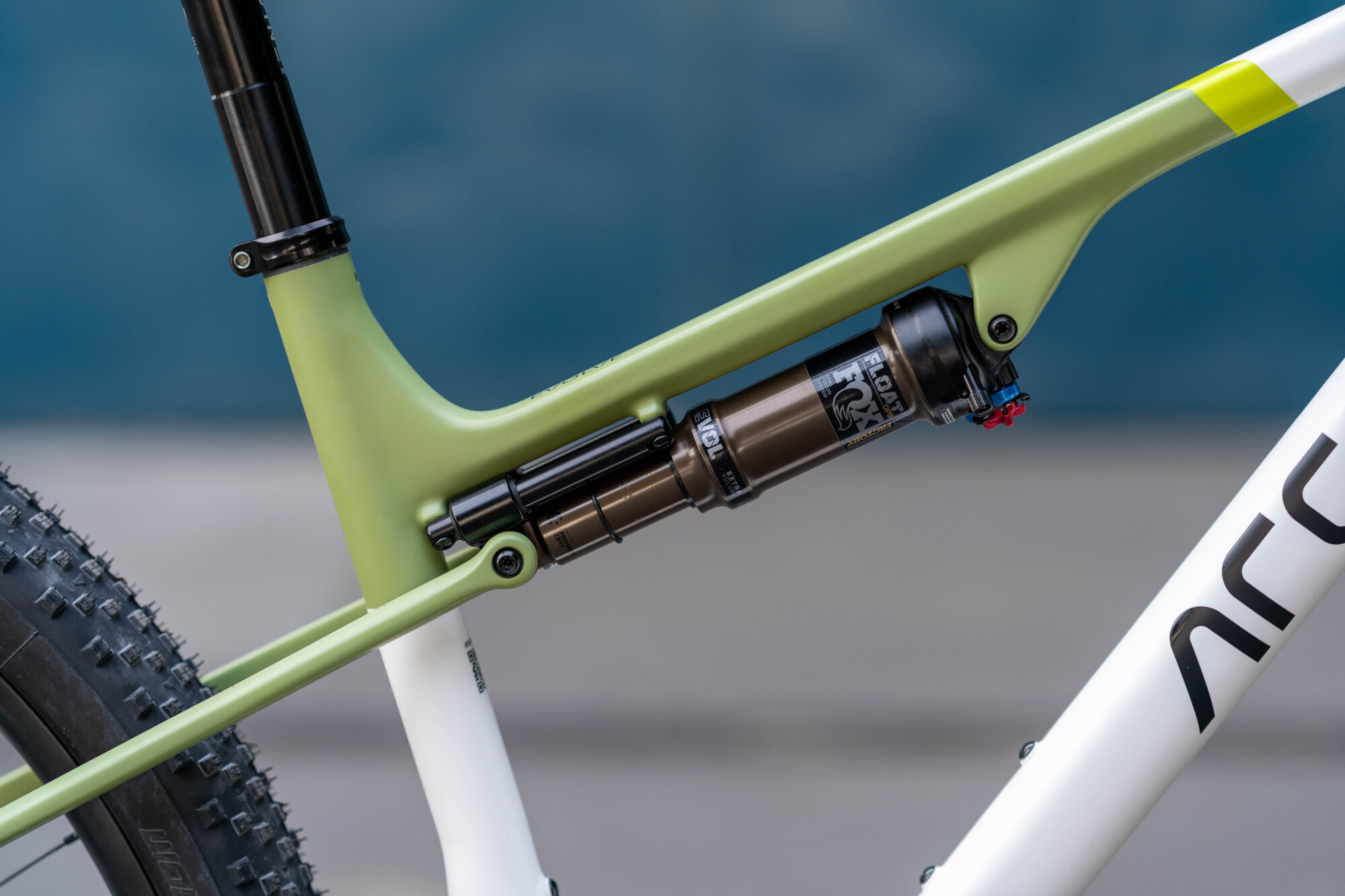 24 ARC8 EVOLVE FS Ltd Edition 07
